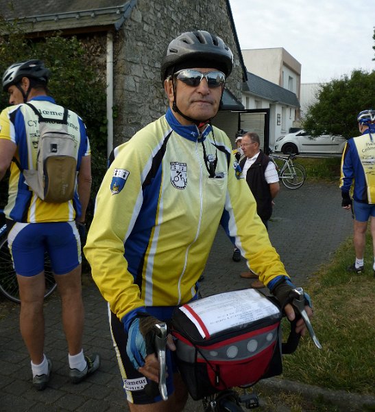 2011-05-21 04 Le President rameute ses troupes.JPG